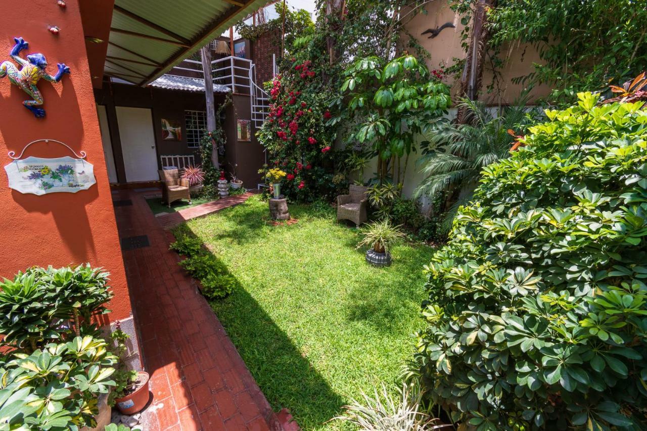 Casa Wayra B&B Miraflores Lima Buitenkant foto