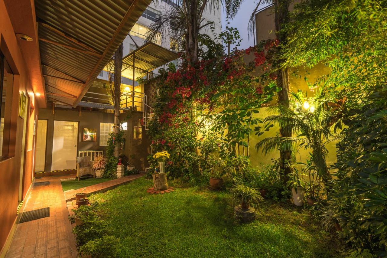 Casa Wayra B&B Miraflores Lima Buitenkant foto